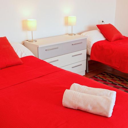 Casa Arts Guest Rooms Alcaucín المظهر الخارجي الصورة