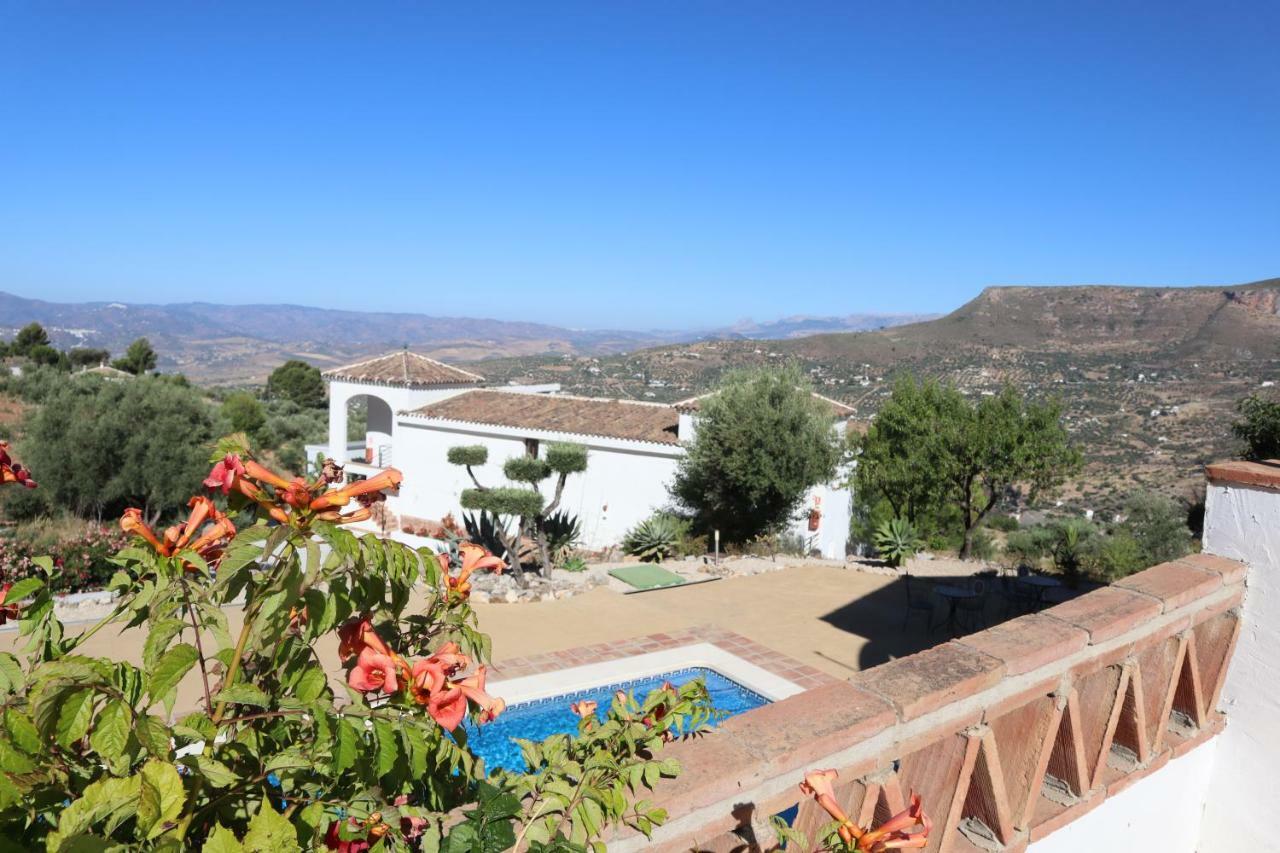 Casa Arts Guest Rooms Alcaucín المظهر الخارجي الصورة